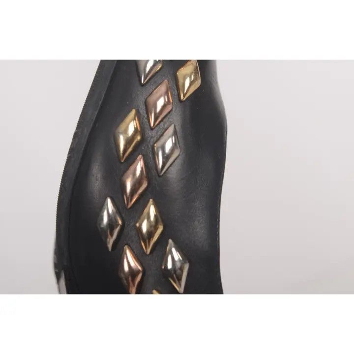 Louis Vuitton Louis Vuitton Black Pointed Toe Heels with Diamond Design 0079 Size US 8 / IT 38 - 10 Thumbnail