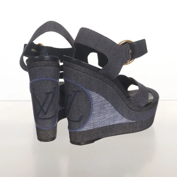 Louis Vuitton Louis Vuitton High Heels in Colorful Design 0079 Size US 6 / IT 36 - 5 Thumbnail