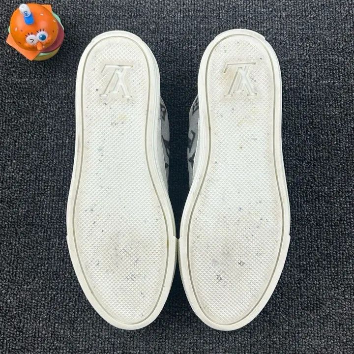 Louis Vuitton Louis Vuitton Stellar Casual Low-Top Sneakers 0079 Size US 6 / IT 36 - 6 Thumbnail