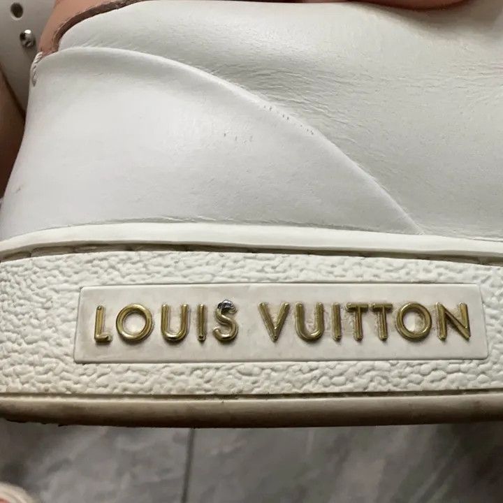 Louis Vuitton Louis Vuitton Frontrow White Low-Top Sneakers 0079 Size US 6 / IT 36 - 8 Thumbnail