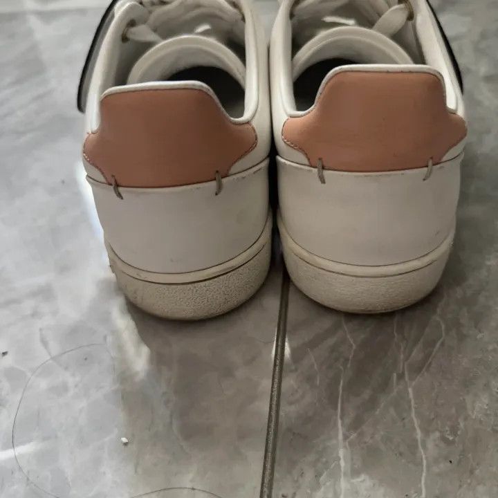 Louis Vuitton Louis Vuitton Frontrow White Low-Top Sneakers 0079 Size US 6 / IT 36 - 3 Thumbnail