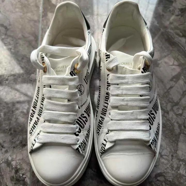 Louis Vuitton Louis Vuitton Black and White Casual Sneakers 0079 Size US 6 / IT 36 - 2 Thumbnail