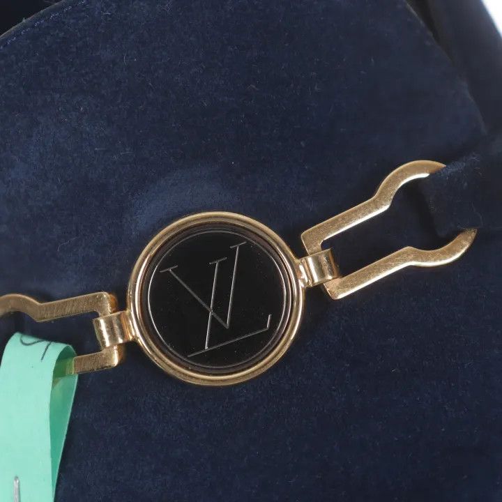 Louis Vuitton Louis Vuitton Blue Suede Casual Shoes for Women 0079 Size US 6 / IT 36 - 9 Thumbnail