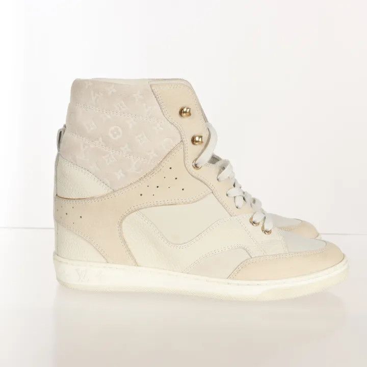 Louis Vuitton Louis Vuitton Women's High-Top Casual Sneakers 0079 Size US 6 / IT 36 - 3 Thumbnail