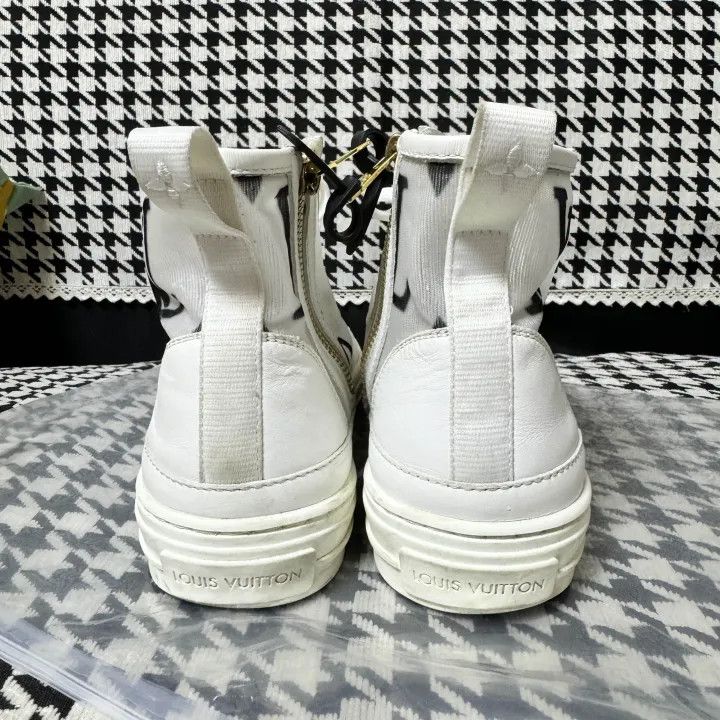 Louis Vuitton Louis Vuitton Stellar Fashion High-Top Sneakers 0079 Size US 6 / IT 36 - 3 Thumbnail