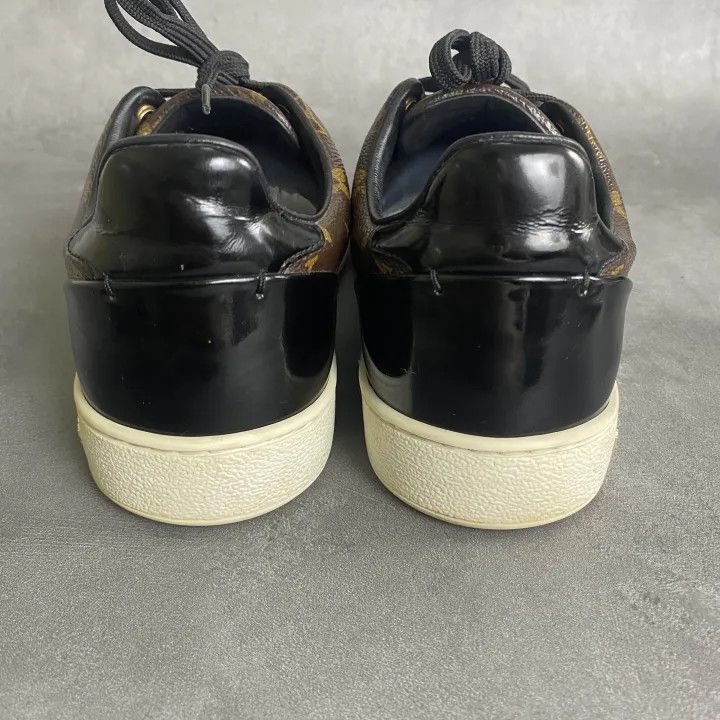 Louis Vuitton Louis Vuitton Frontrow Monogram Low-Top Sneakers 0079 Size US 5 / IT 35 - 3 Thumbnail