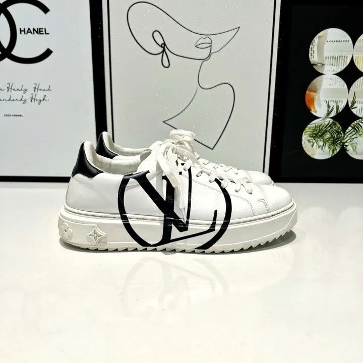 Louis Vuitton Louis Vuitton Time Out Stylish Low-Top Sneakers 0079 Size US 6 / IT 36 - 6 Thumbnail