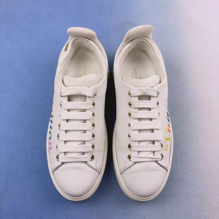 Louis Vuitton Louis Vuitton Rainbow Print Low-Top Sneakers 0079 Size US 6 / IT 36 - 2 Thumbnail