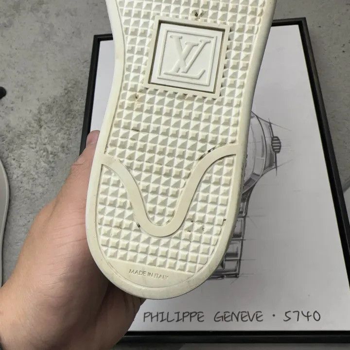 Louis Vuitton Louis Vuitton Frontrow Monogram Low-Top Sneakers 0079 Size US 6 / IT 36 - 7 Thumbnail