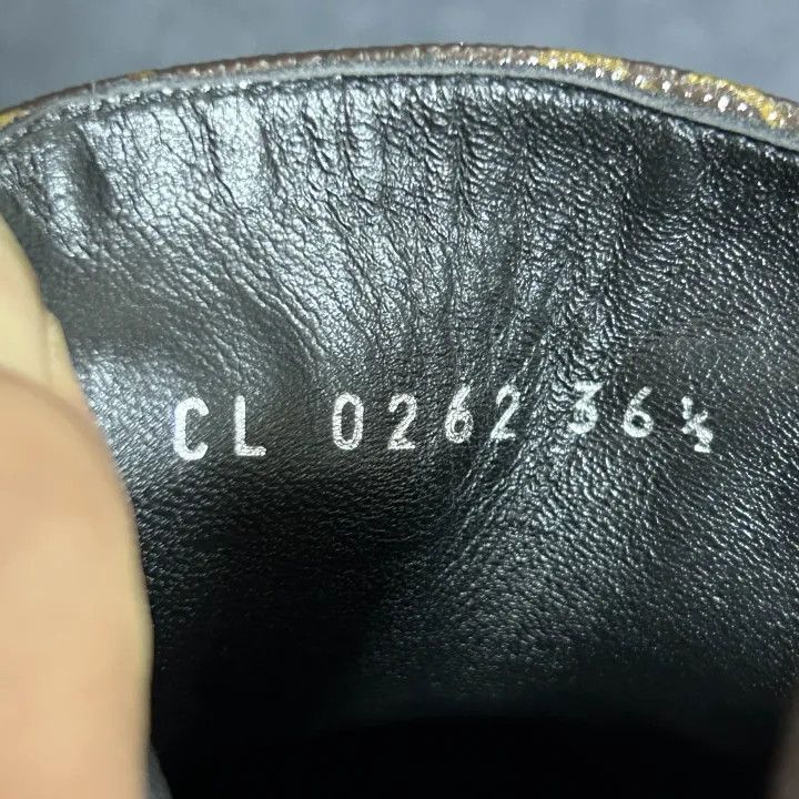 Louis Vuitton Louis Vuitton Beaubourg Black Chelsea Boots for Women 0079 Size US 6 / IT 36 - 5 Thumbnail