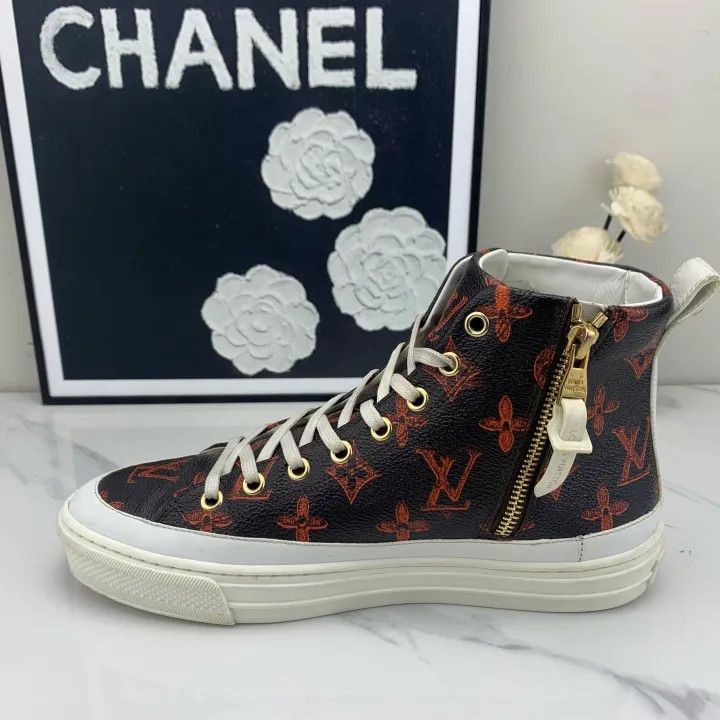 Louis Vuitton Louis Vuitton Stellar High-Top Sneakers in Brown 0079 Size US 6 / IT 36 - 7 Thumbnail