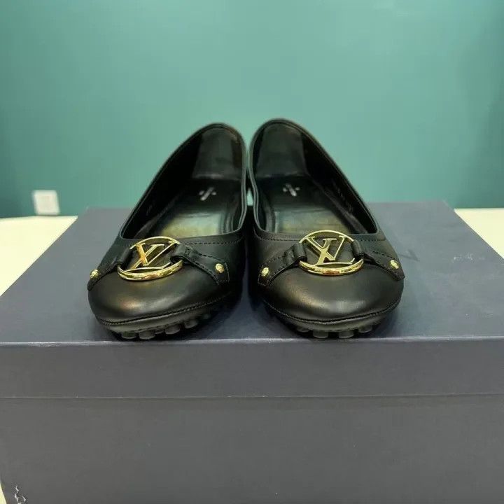 Louis Vuitton Louis Vuitton Classic Black Leather Loafers 0079 Size US 6 / IT 36 - 6 Thumbnail