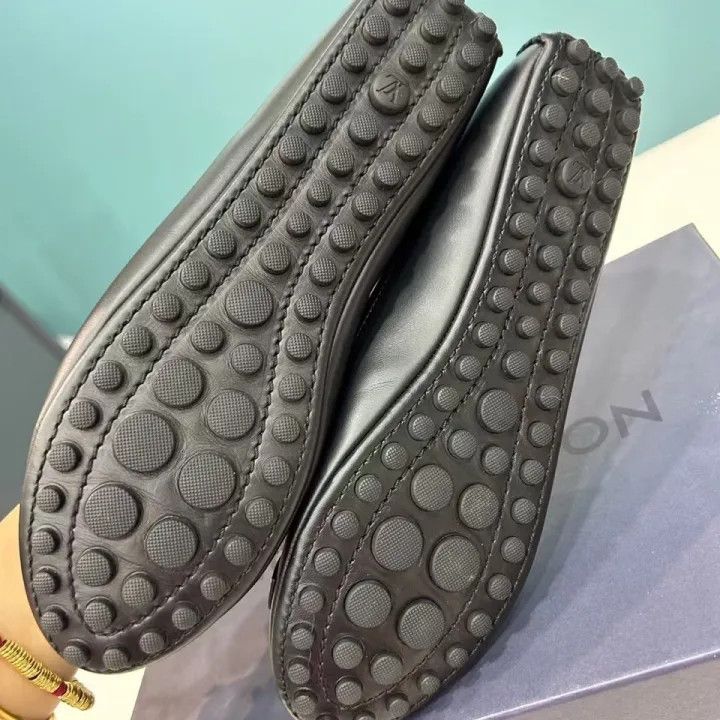 Louis Vuitton Louis Vuitton Classic Black Leather Loafers 0079 Size US 6 / IT 36 - 4 Thumbnail