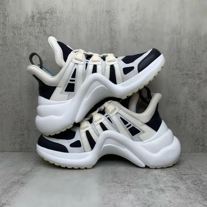 Louis Vuitton Louis Vuitton Black and White Casual Sneakers 0079 Size US 6 / IT 36 - 7 Thumbnail