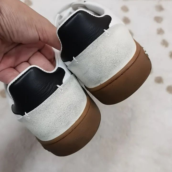 Louis Vuitton Louis Vuitton Frontrow Women's Low-Top Sneakers 0079 Size US 6 / IT 36 - 7 Thumbnail