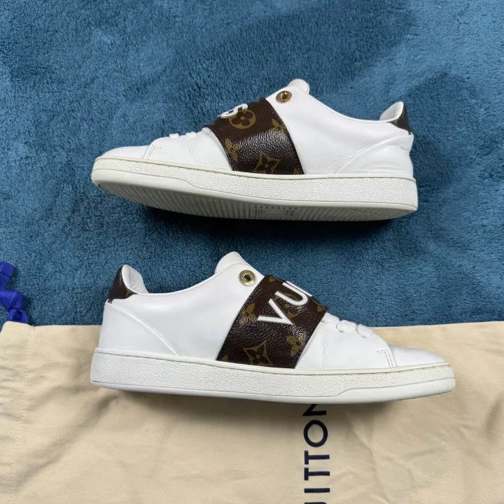 Louis Vuitton Louis Vuitton Fashionable Low-Top Sneakers 0079 Size US 6 / IT 36 - 7 Thumbnail