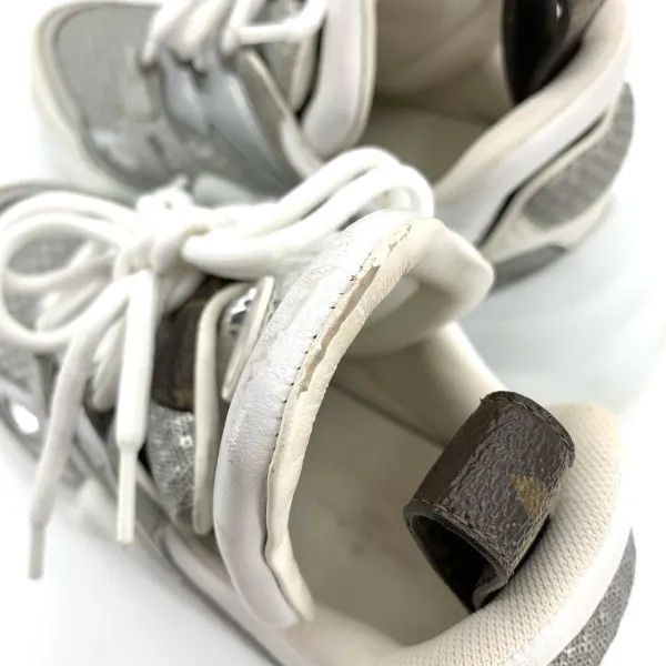 Louis Vuitton Louis Vuitton Silver Archlight Sneakers for Women 0079 Size US 6 / IT 36 - 8 Thumbnail