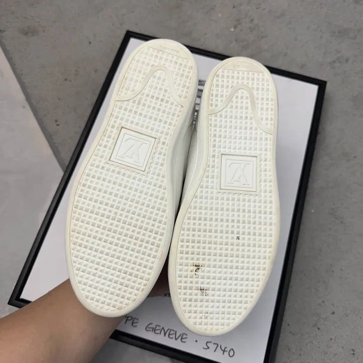 Louis Vuitton Louis Vuitton Frontrow Low-Top Sneakers for Women 0079 Size US 5 / IT 35 - 4 Thumbnail