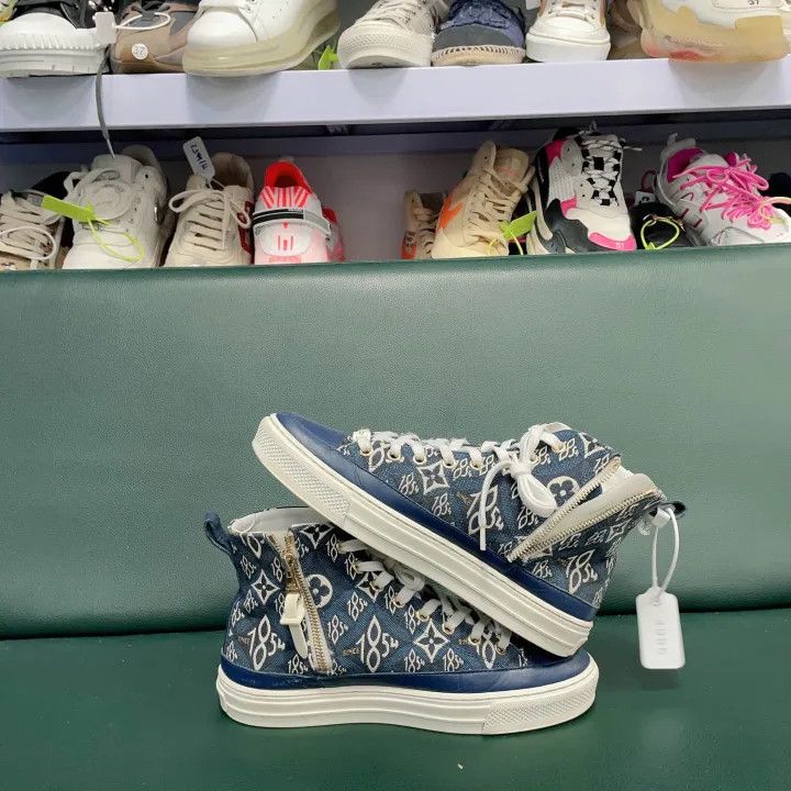 Louis Vuitton Louis Vuitton Stellar High-Top Fashion Sneakers 0079 Size US 6 / IT 36 - 8 Thumbnail