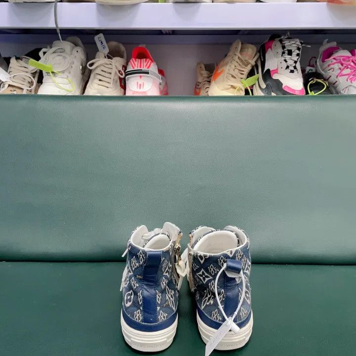 Louis Vuitton Louis Vuitton Stellar High-Top Fashion Sneakers 0079 Size US 6 / IT 36 - 3 Thumbnail