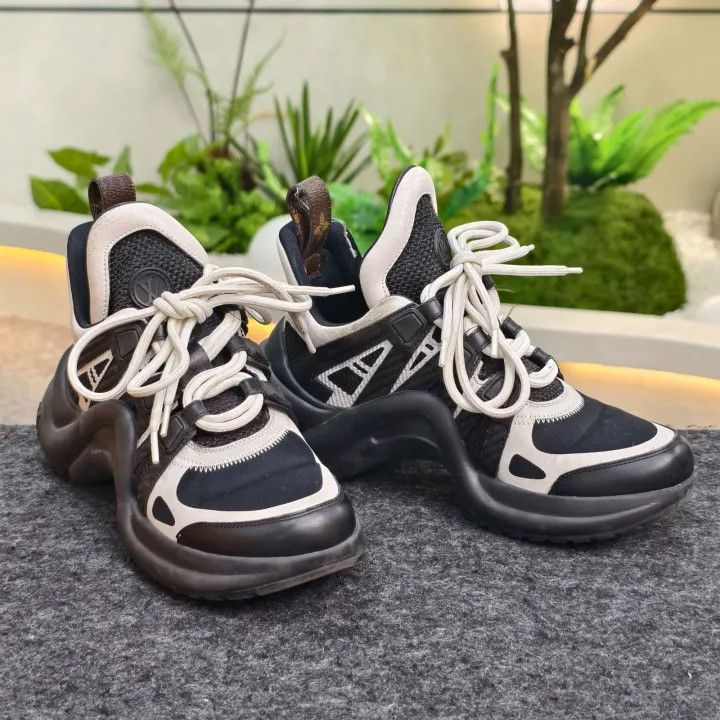 Louis Vuitton Louis Vuitton Archlight Black and White Sneakers 0079 Size US 6 / IT 36 - 2 Thumbnail