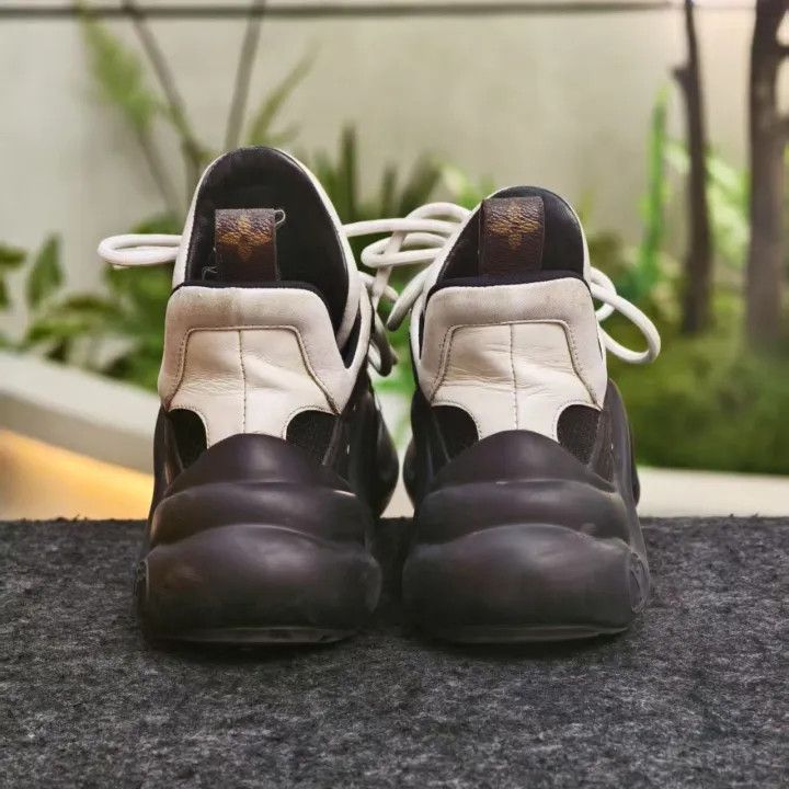 Louis Vuitton Louis Vuitton Archlight Black and White Sneakers 0079 Size US 6 / IT 36 - 4 Thumbnail