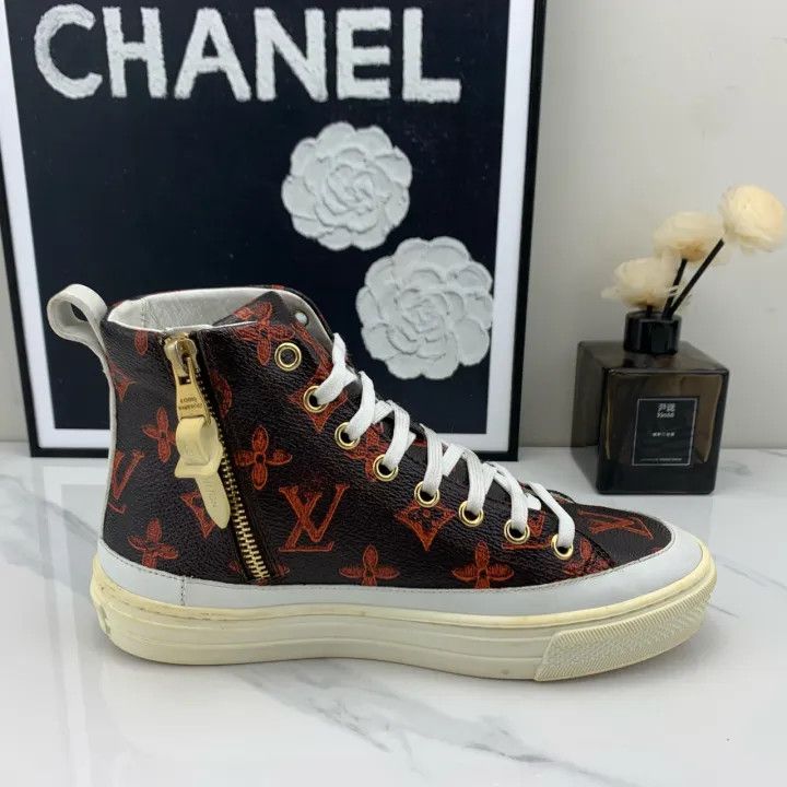 Louis Vuitton Louis Vuitton Brown Stellar Sneakers for Women 0079 Size US 4 / IT 34 - 7 Thumbnail