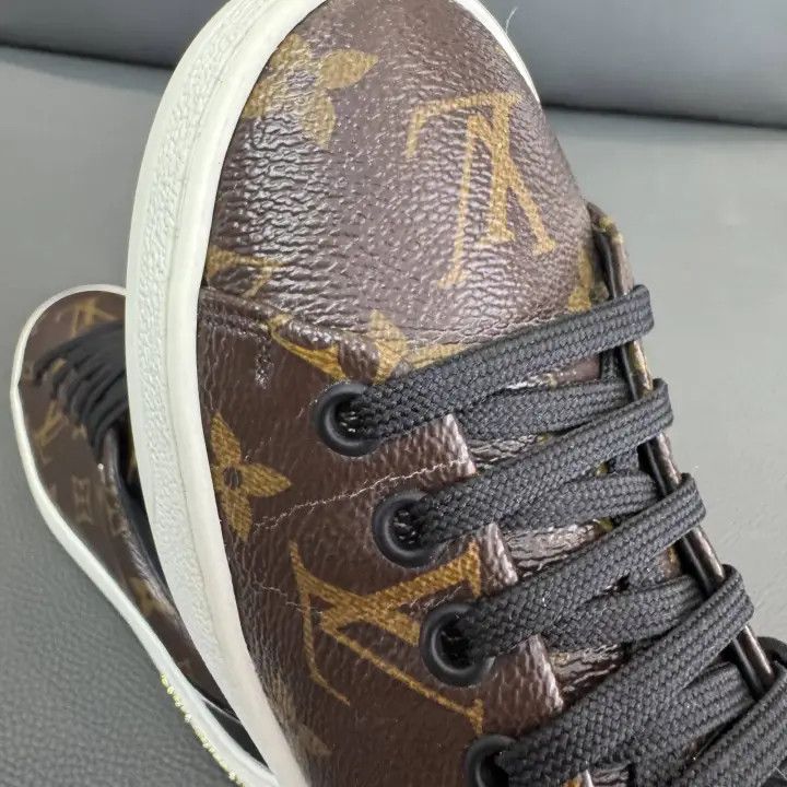 Louis Vuitton Louis Vuitton Frontrow Monogram Fashion Sneakers for Women 0079 Size US 6 / IT 36 - 11 Thumbnail