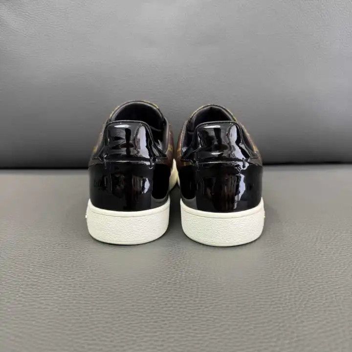 Louis Vuitton Louis Vuitton Frontrow Monogram Fashion Sneakers for Women 0079 Size US 6 / IT 36 - 4 Thumbnail