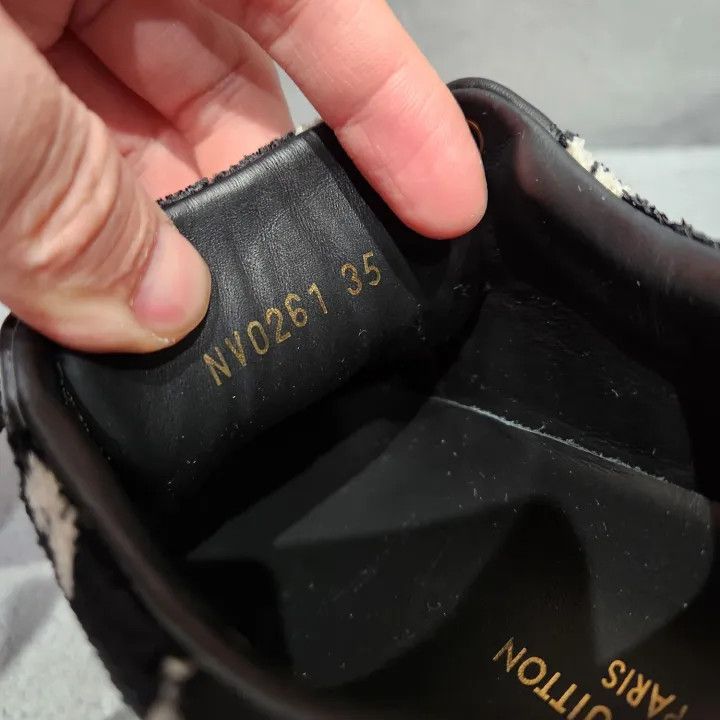 Louis Vuitton Louis Vuitton Stellar Fashion Sneakers in Black and White 0079 Size US 5 / IT 35 - 5 Thumbnail