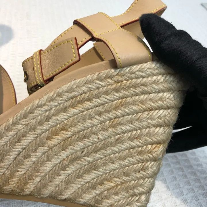 Louis Vuitton Louis Vuitton Classic Monogram Wedge Sandals 0079 Size US 8 / IT 38 - 15 Thumbnail