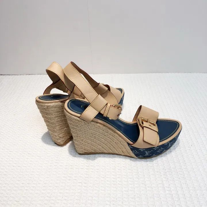 Louis Vuitton Louis Vuitton Classic Monogram Wedge Sandals 0079 Size US 8 / IT 38 - 9 Thumbnail