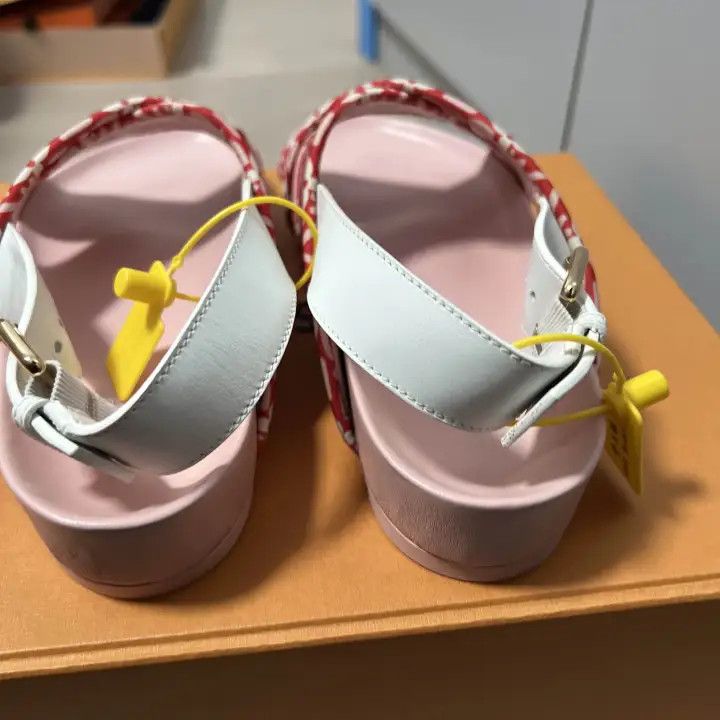 Louis Vuitton Louis Vuitton Bom Dia Crafty Flat Sandals 0079 Size US 6 / IT 36 - 3 Thumbnail