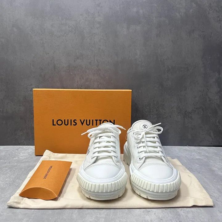 Louis Vuitton Louis Vuitton Squad Casual Sneakers for Women 0079 Size US 7 / IT 37 - 2 Thumbnail