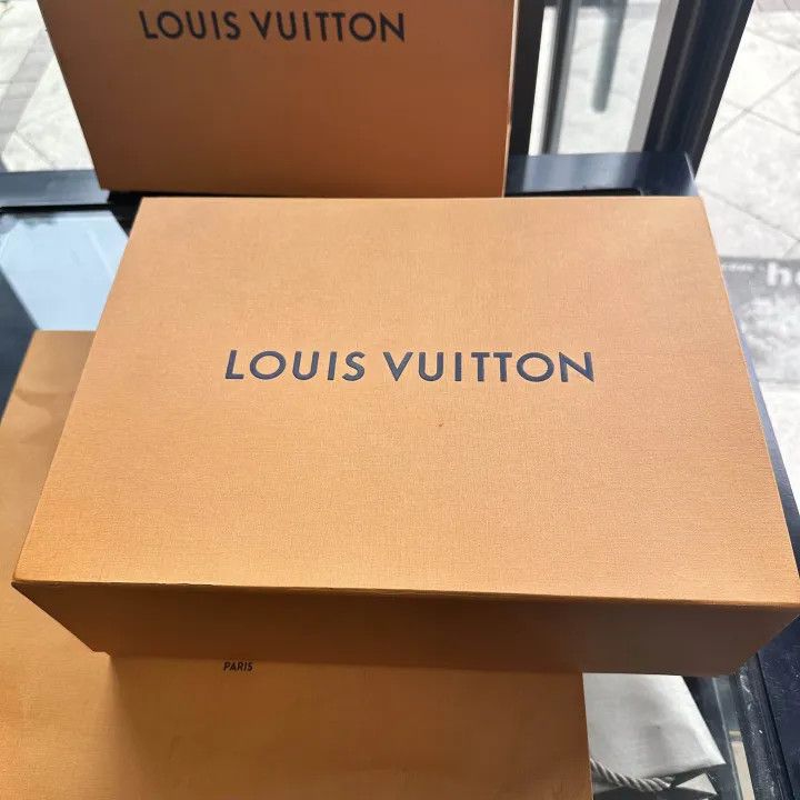 Louis Vuitton Louis Vuitton Stylish Blue Denim Sneakers 0079 Size US 6 / IT 36 - 6 Thumbnail