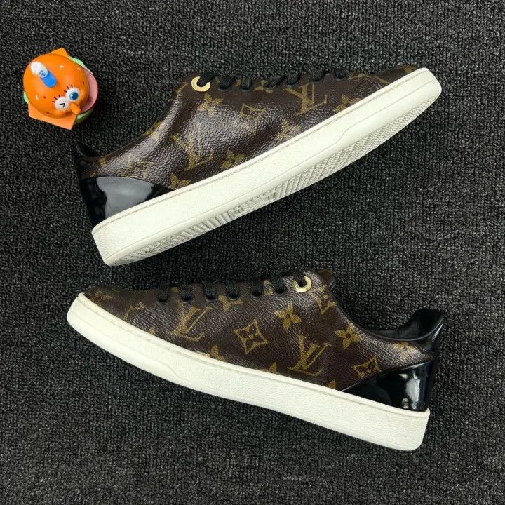 Louis Vuitton Louis Vuitton Frontrow Monogram Fashion Sneakers 0079 Size US 7 / IT 37 - 3 Thumbnail