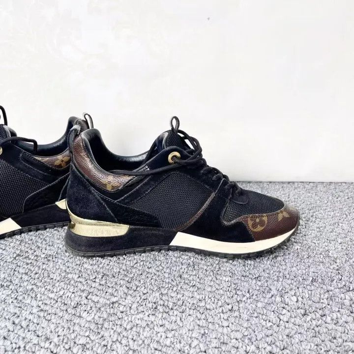 Louis Vuitton Louis Vuitton Black Low-Top Sneakers for Women 0079 Size US 4 / IT 34 - 5 Thumbnail