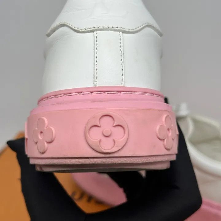 Louis Vuitton Louis Vuitton Time Out Low-Top Sneakers in White Pink 0079 Size US 6 / IT 36 - 8 Thumbnail