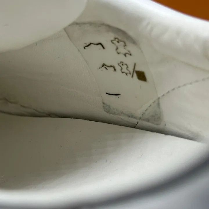 Louis Vuitton Louis Vuitton Time Out Low-Top Sneakers in White Pink 0079 Size US 6 / IT 36 - 11 Thumbnail