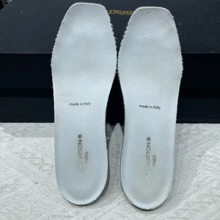 Louis Vuitton Louis Vuitton Run 55 Low-Top Sneakers for Women 0079 Size US 4 / IT 34 - 10 Thumbnail