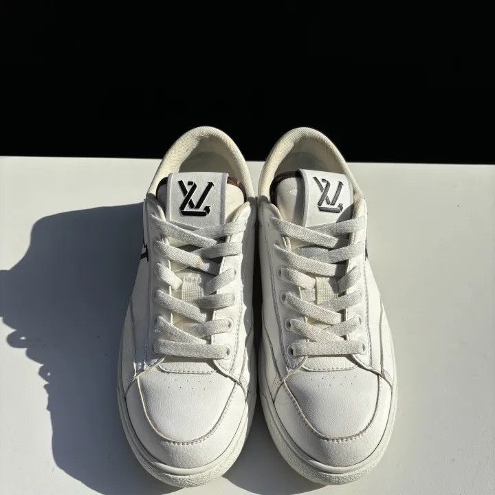 Louis Vuitton Louis Vuitton Charlie Low-top Fashion Sneakers 0079 Size US 6 / IT 36 - 2 Thumbnail