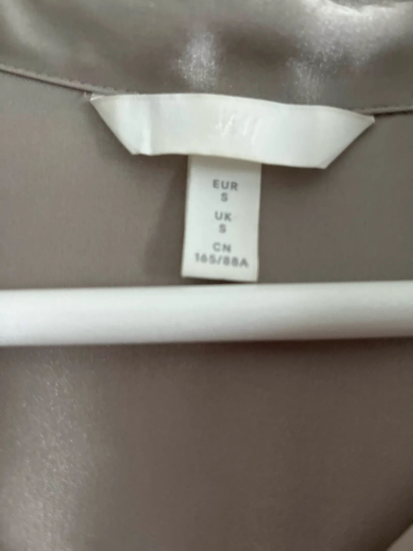 H&M H&M Shirt Size S / US 4 / IT 40 - 2 Thumbnail