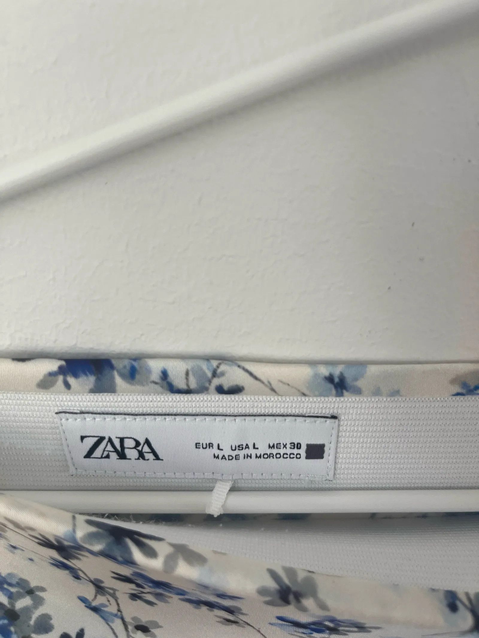 Zara Zara Skirt Size 30" / US 8 / IT 44 - 2 Thumbnail