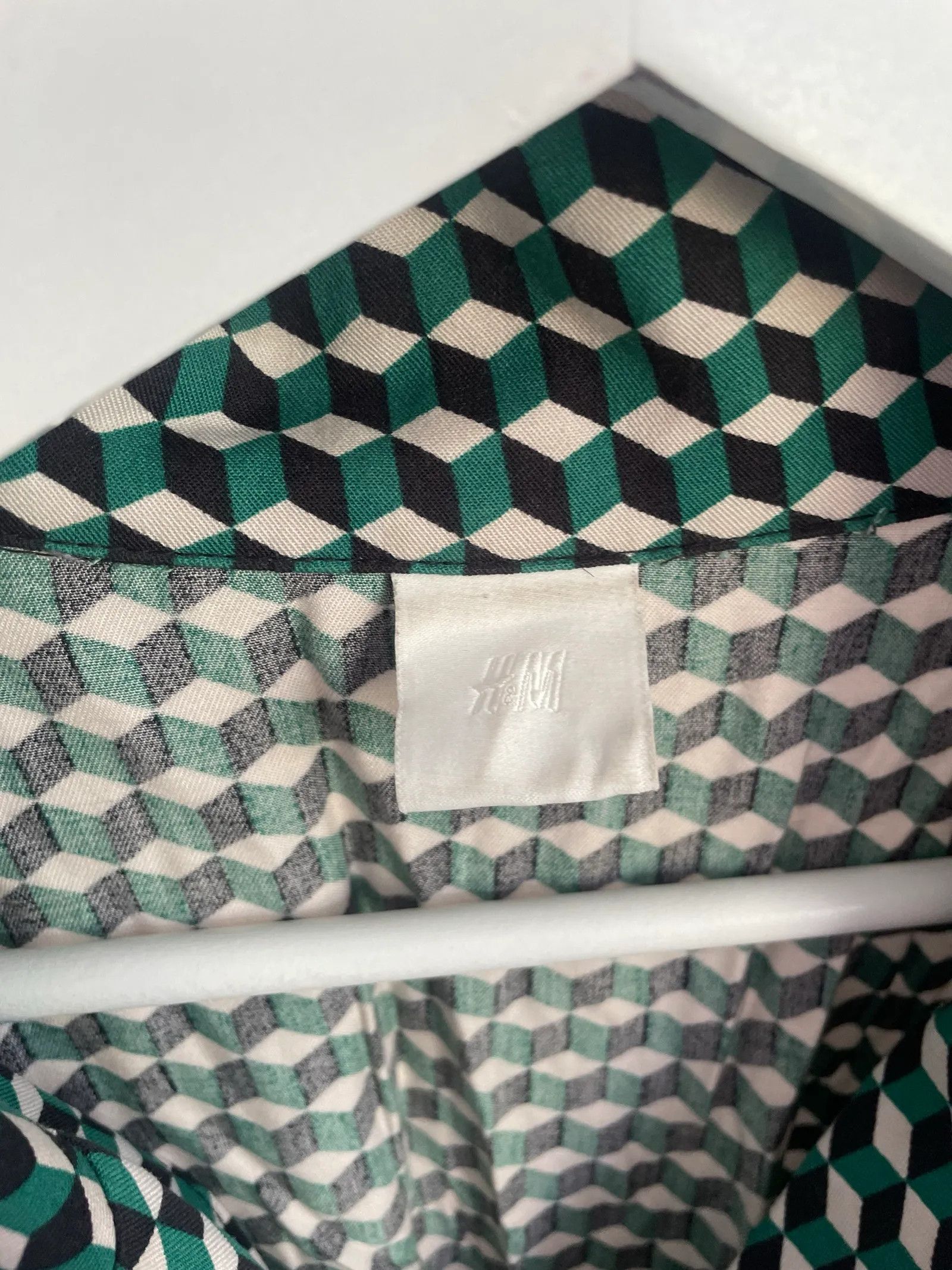 H&M H&M Dress Size L / US 10 / IT 46 - 2 Thumbnail