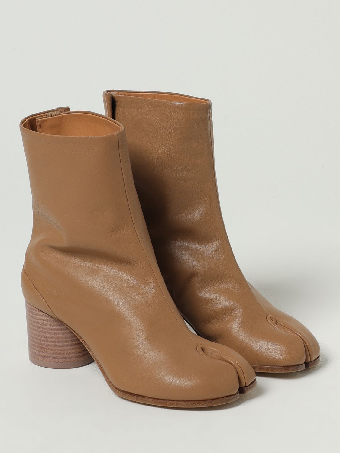 Maison Margiela Maison Margiela Boots Woman Safari Size US 7 / IT 37 - 2 Thumbnail