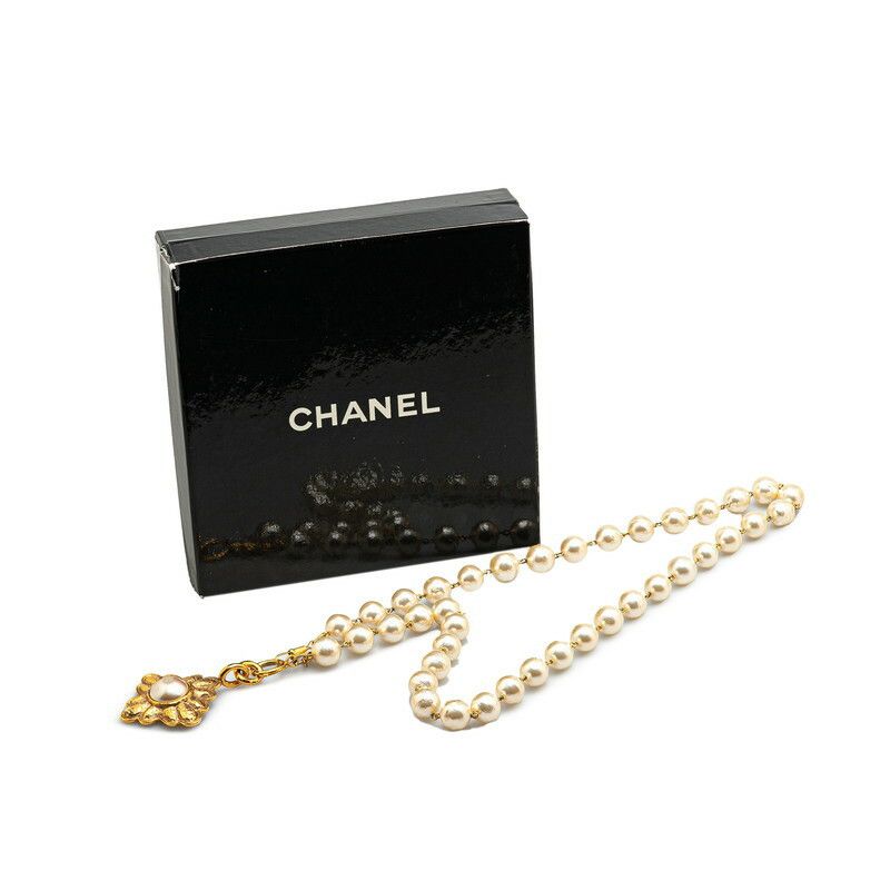 Chanel Chanel Chanel Vintage Fake Pearl Necklace Metal Necklace DUTY FREE for USA Size ONE SIZE - 7 Thumbnail