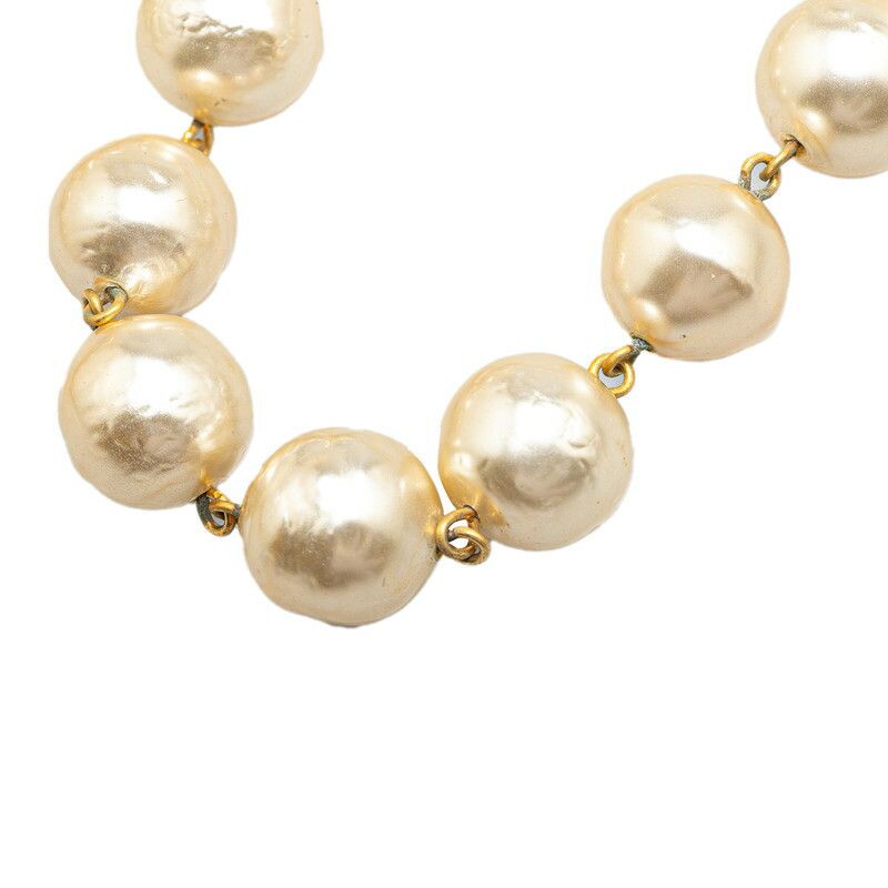 Chanel Chanel Chanel Vintage Fake Pearl Necklace Metal Necklace DUTY FREE for USA Size ONE SIZE - 2 Thumbnail
