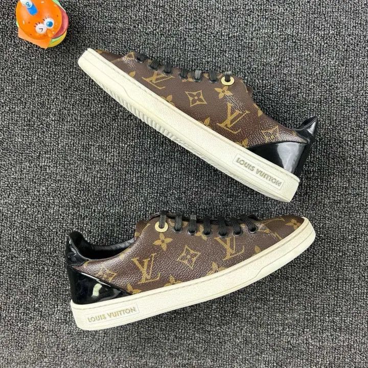 Louis Vuitton Louis Vuitton Frontrow Monogram Low-Top Sneakers 0079 Size US 6 / IT 36 - 7 Thumbnail