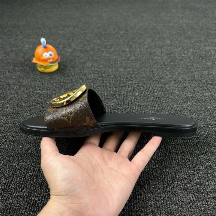 Louis Vuitton Louis Vuitton Lock It Brown Slide Sandals 0079 Size US 6 / IT 36 - 4 Thumbnail