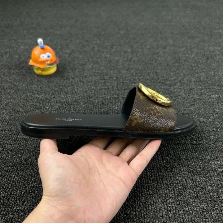 Louis Vuitton Louis Vuitton Lock It Brown Slide Sandals 0079 Size US 6 / IT 36 - 3 Thumbnail